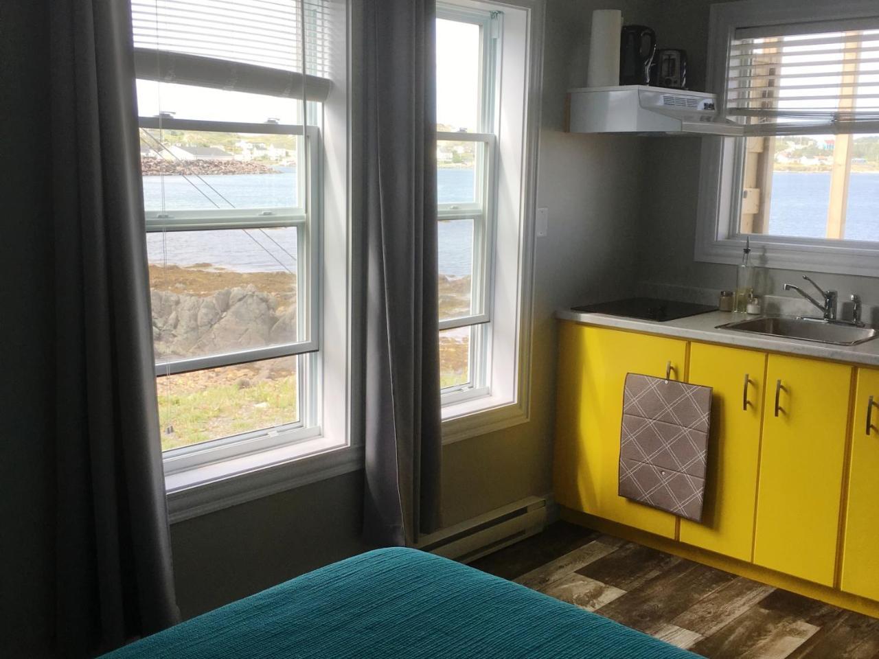 Toulinguet Inn - Suites Twillingate Εξωτερικό φωτογραφία